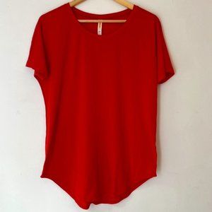Lucy Brand Bright Poppy Red Tshirt Top Breathable - Size Small